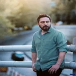 دانلود آهنگ میمیرم از تبت از فکر هر شبت این یعنی حال خوب روزبه بمانی