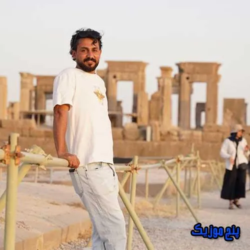 دانلود آهنگ حسین فرصت بی رحم دانلود آهنگ حسین فرصت بی رحم